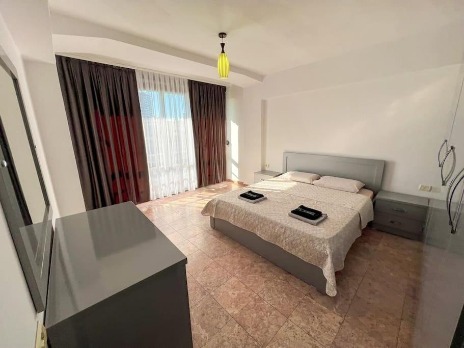 Scanderbeg Square 2Br Apt ติรานา ภายนอก รูปภาพ